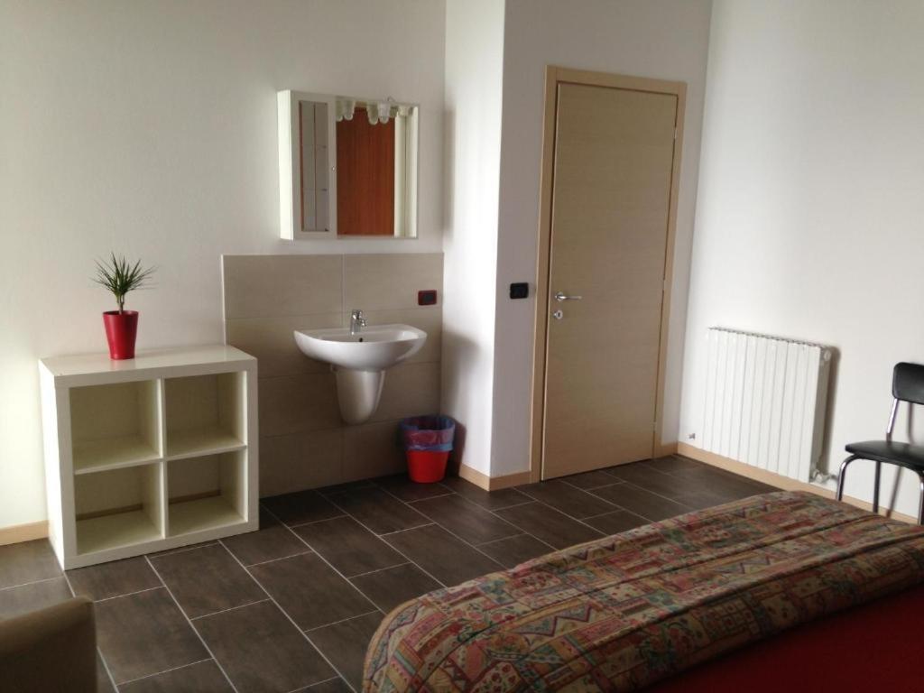 Residence Leggeri Apartments Domaso Kültér fotó